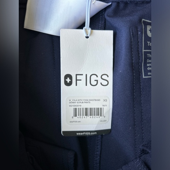 Figs yola skinny scrub pant in Navy Blue - Picture 4 of 4